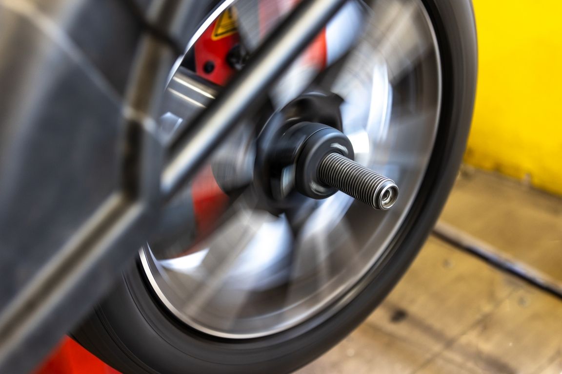 Wheel alignment in the workshop