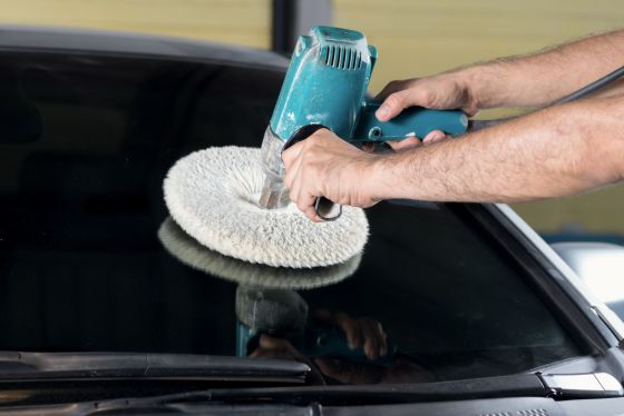 Polishing car glass