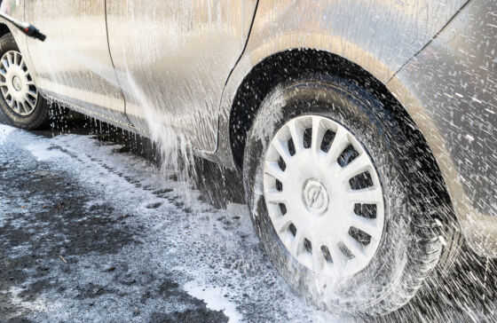 Active foam: car washing