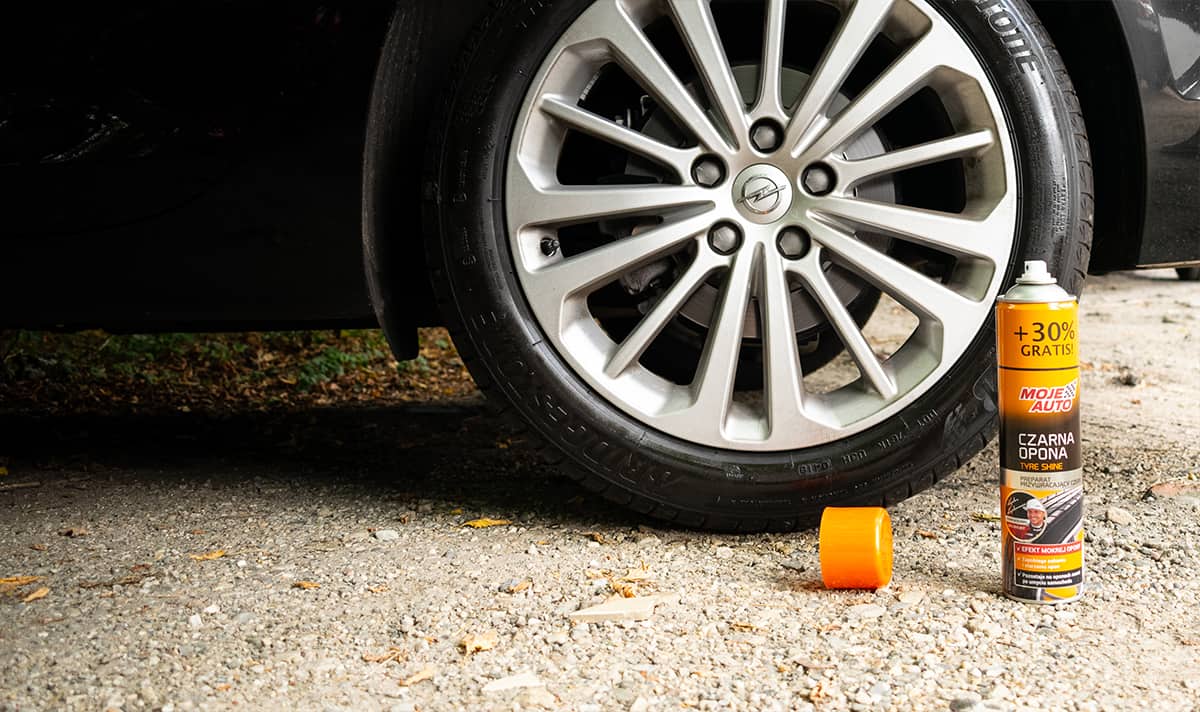Black tire preparation
