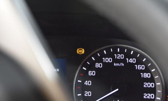 What does the ABS light mean? - light on the dashboard