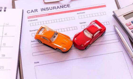 Small cars on a car insurance contract