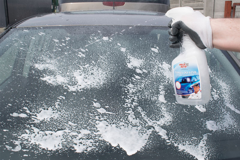 Applying the foam