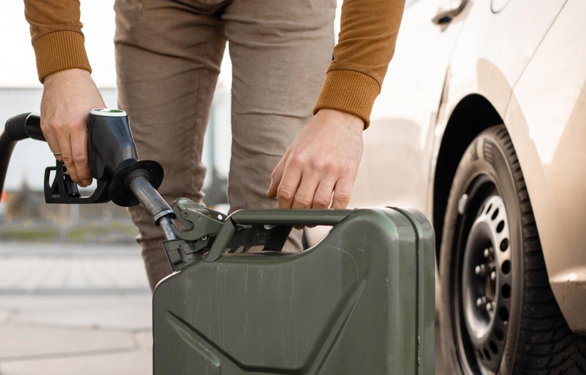 Fuel storage - filling the canister