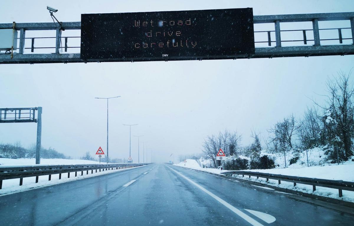 Traction control system - difficult road conditions Traction control system - difficult road conditions