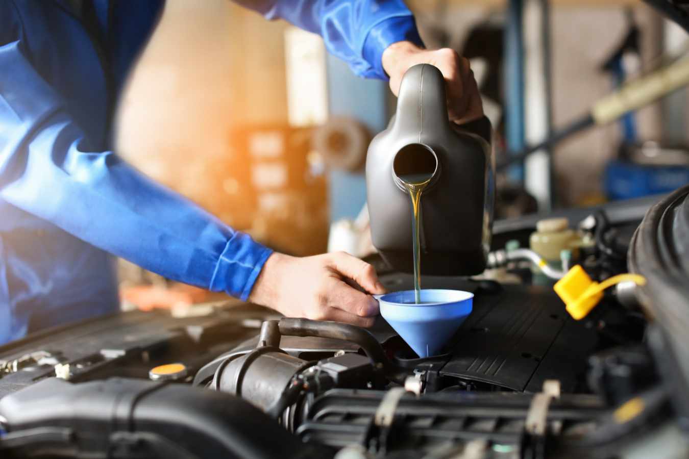 Changing engine oil – what do you need to know about it and how to do it yourself?